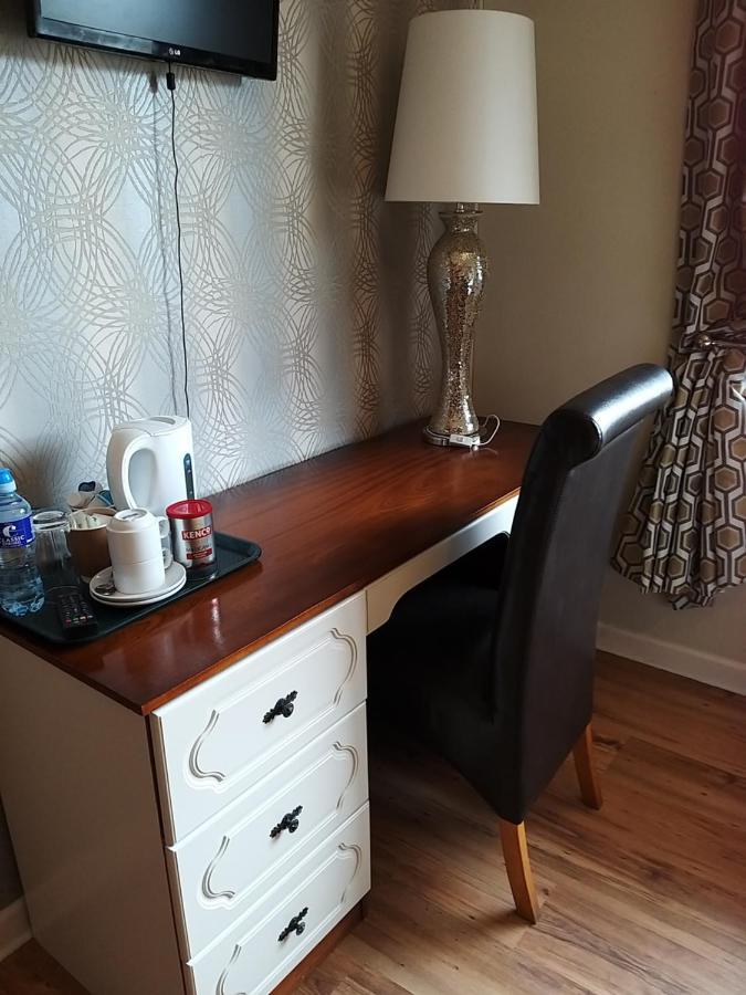 Westhouse Cafe N39 E0A6 Bed and Breakfast Longford Exteriör bild